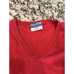 Energy zone T-shirt‎ XL V-neck red men's